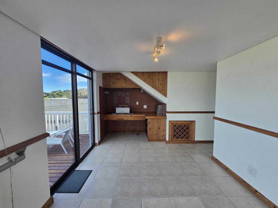 To Let 6 Bedroom Property for Rent in East Bank Eastern Cape